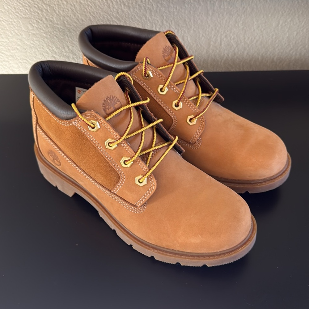 Timberland Nellie Leather Low Ankle Boots